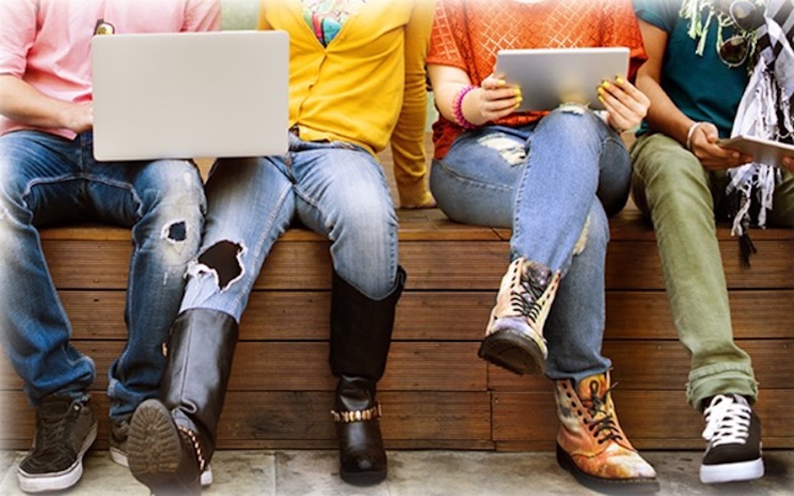 Offre sp&#233;cial cahiers d`exercises, plateforme d`apprentissage pour2 ans